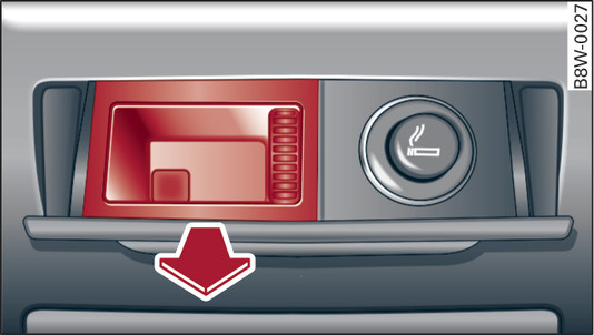 Fig. 82 Centre console: Rear ashtray