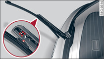 Rear window wiper: Attaching the wiper blade